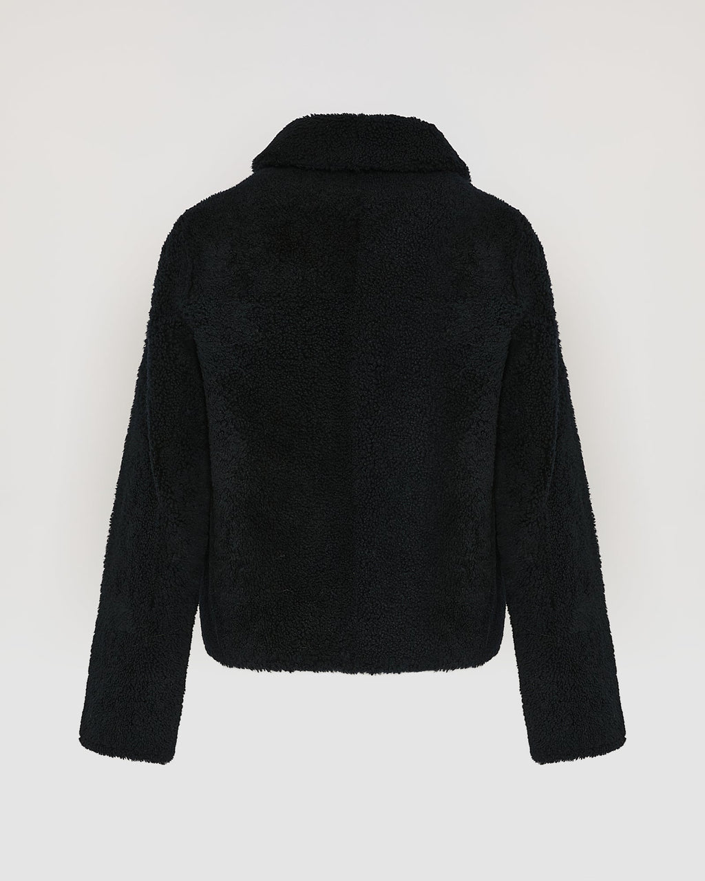 Short butonned jacket in Merino lambskin