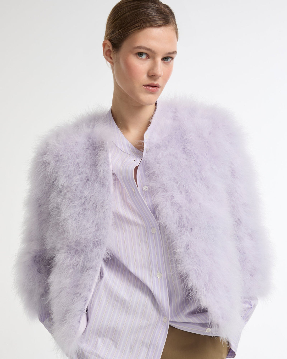 Short feather jacket