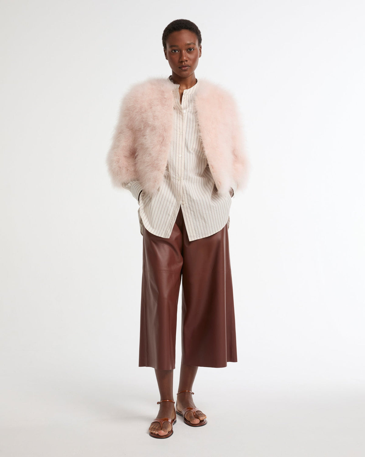 Short feather jacket
