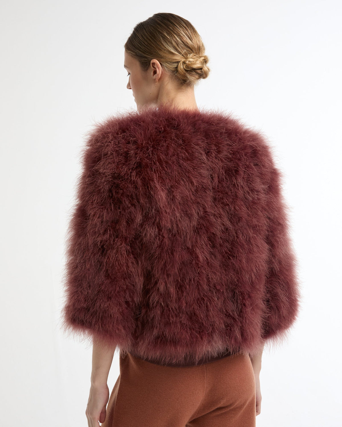 Short feather jacket