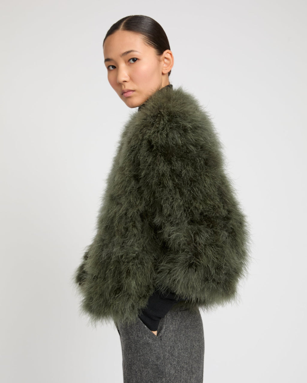 Short feather jacket
