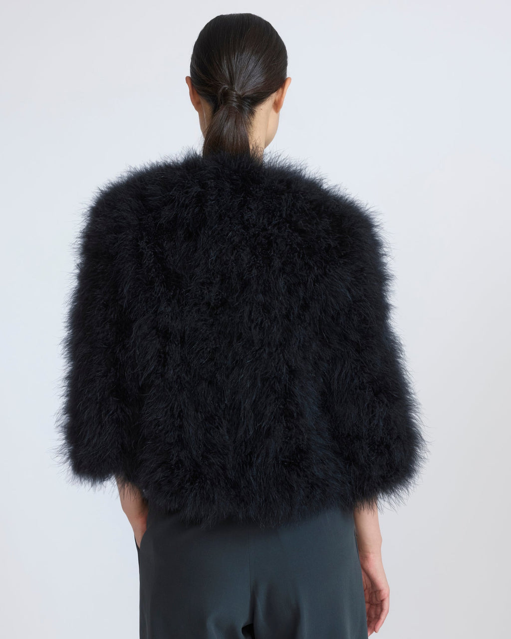 Short feather jacket