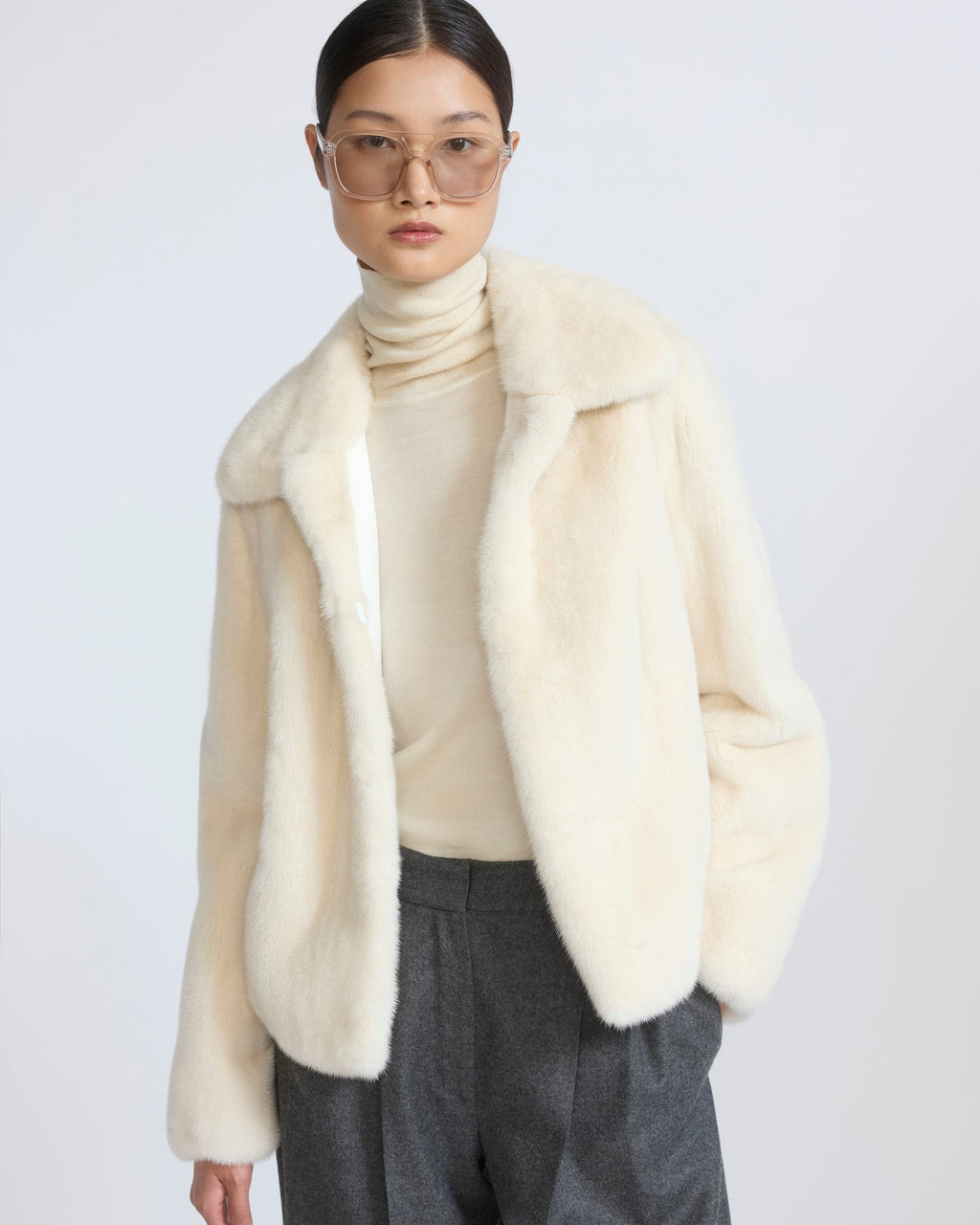 Short jacket in long-haired mink fur