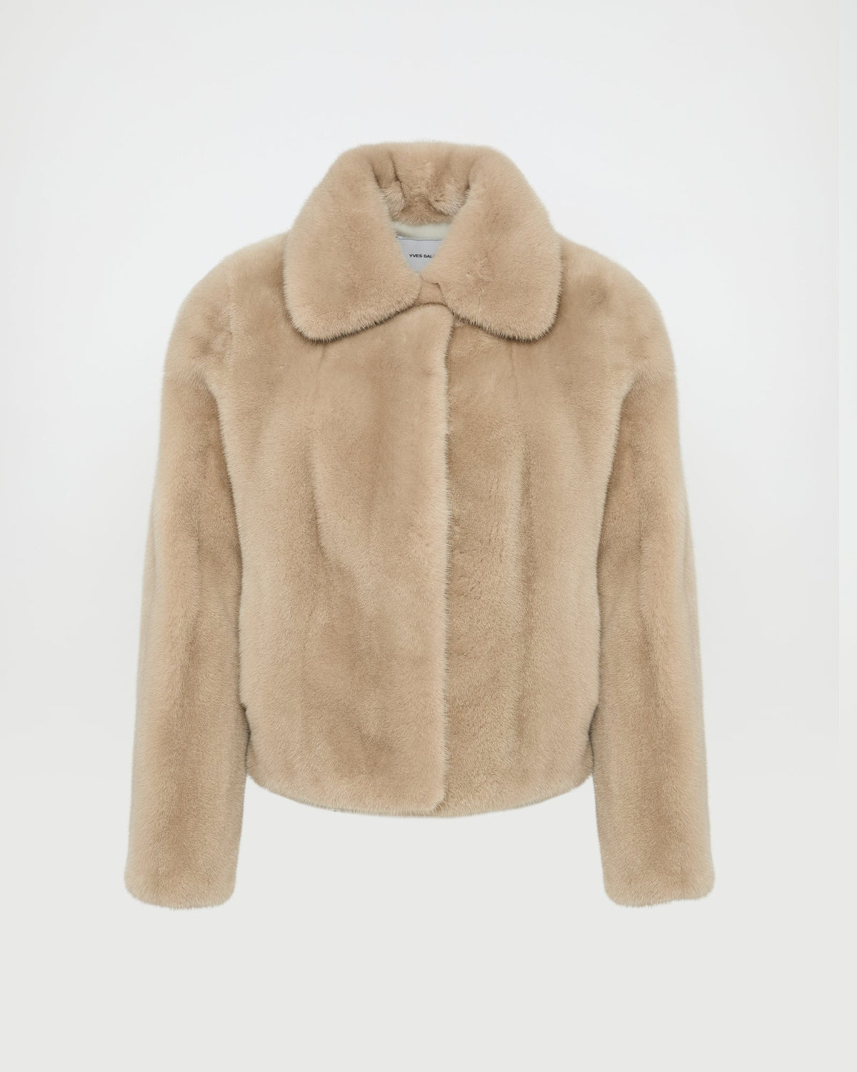 Short jacket in long-haired mink fur