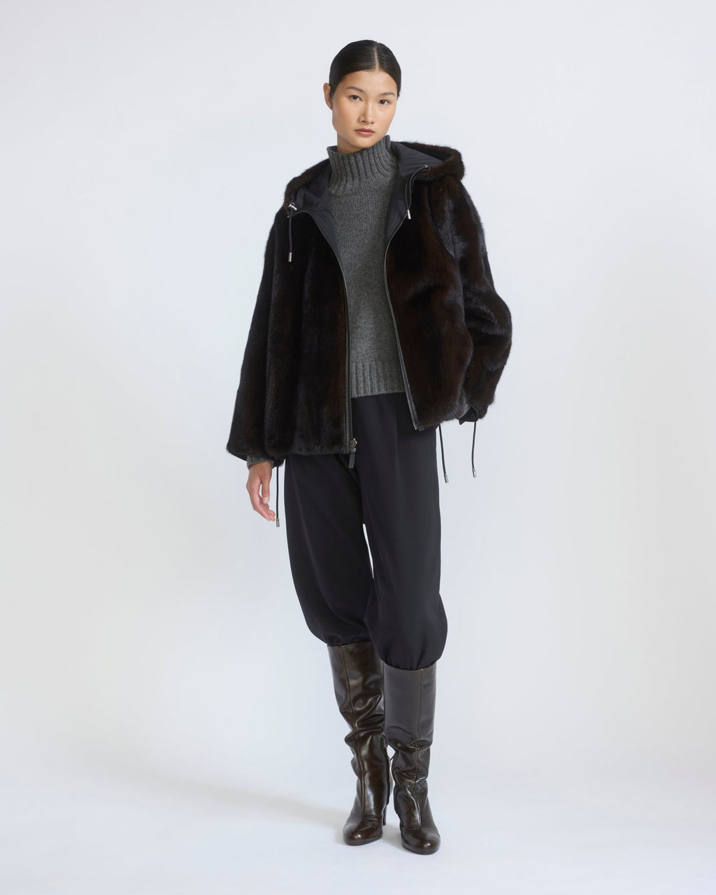 Short reversible water-repellent technical fabric jacket with mink fur