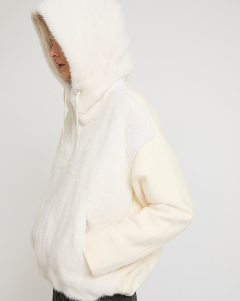 Hooded jacket in knit and mink fur
