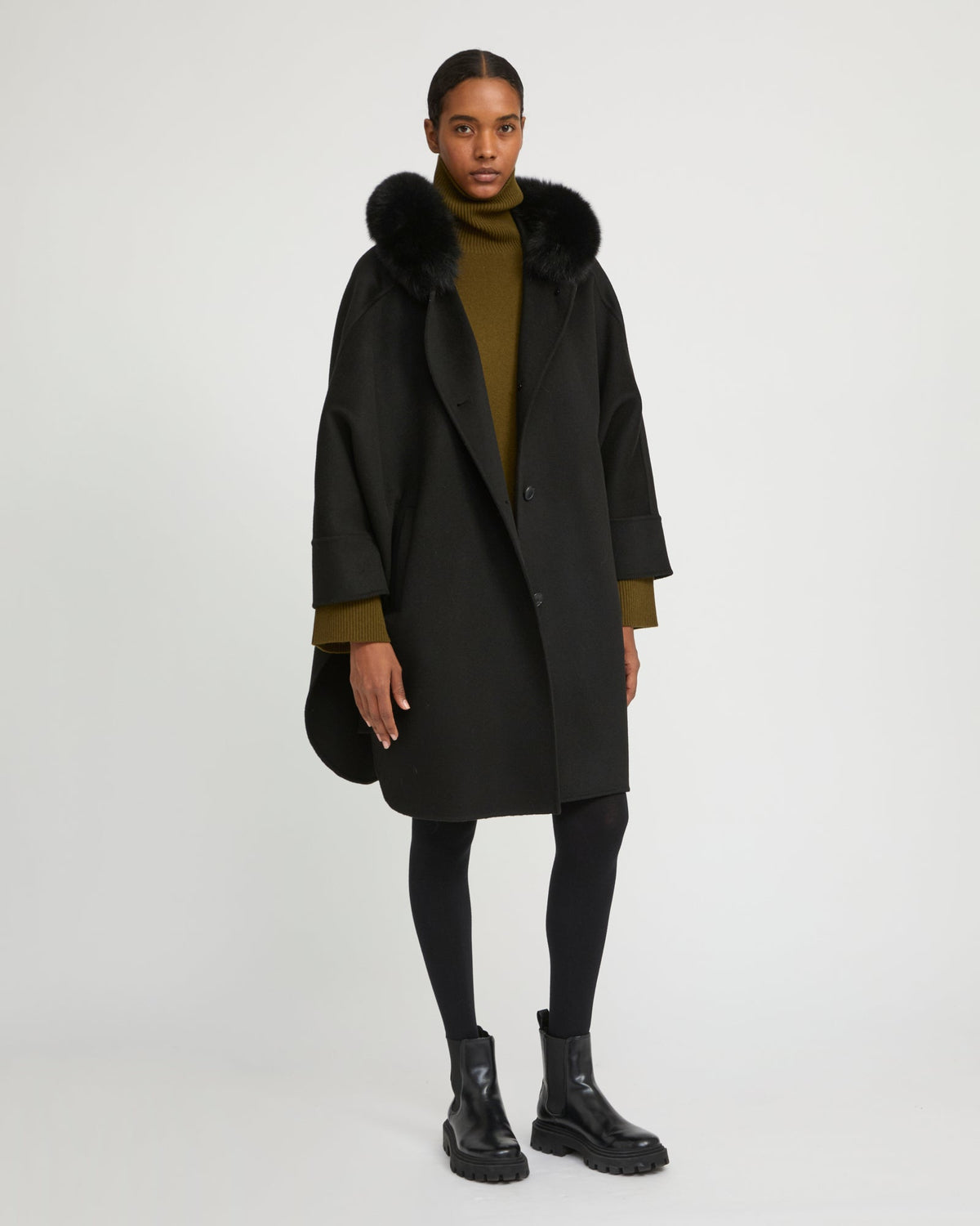 Cashmere blend hooded cape with fox trim
