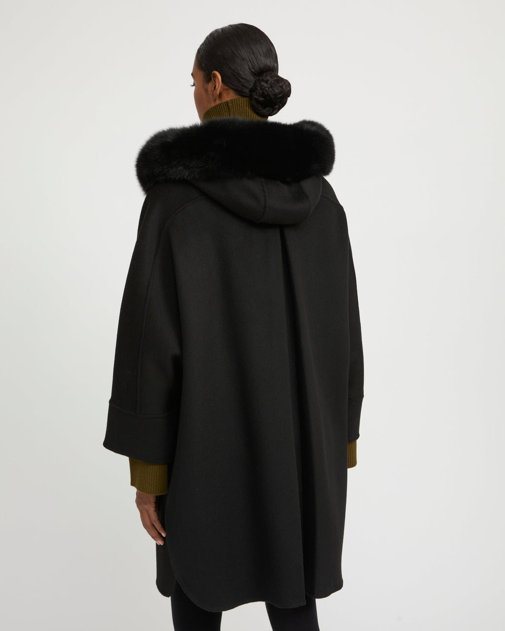 Cashmere blend hooded cape with fox trim