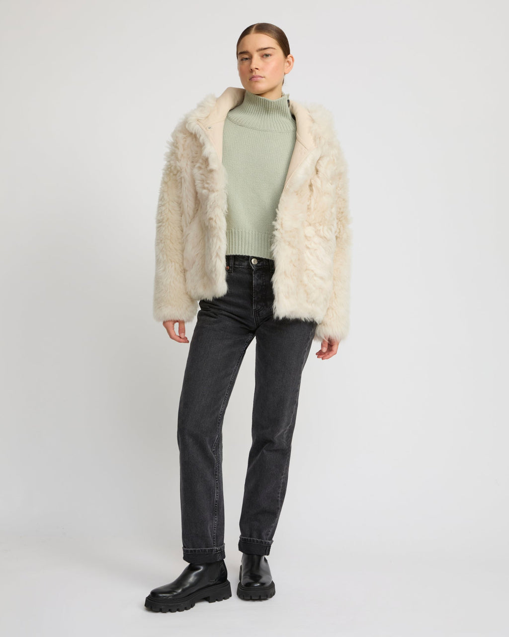 Short hooded jacket in Toscana Folk lambskin