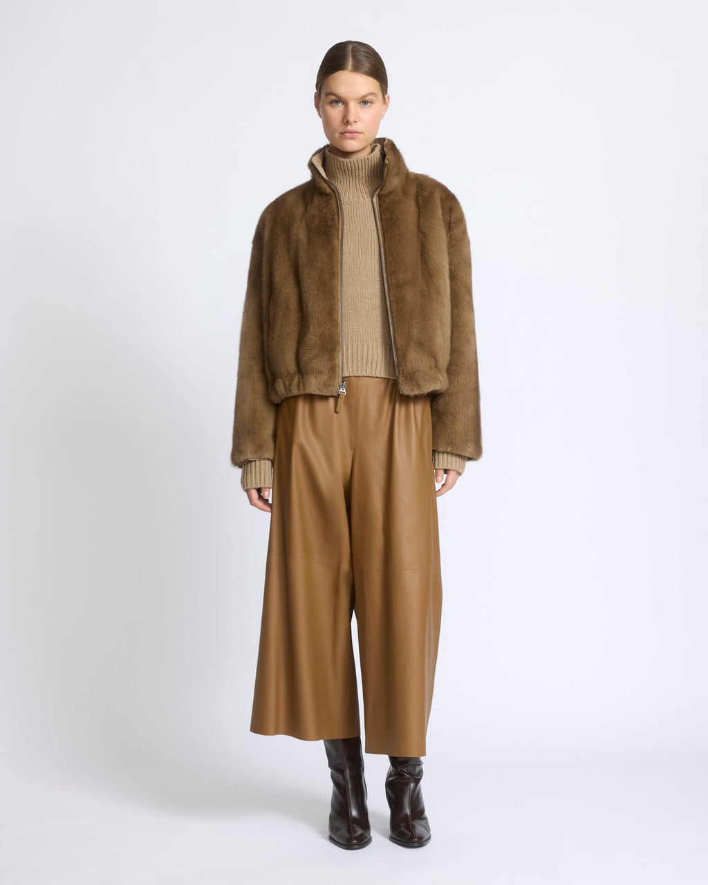 Reversible water-repellent technical fabric jacket with mink fur