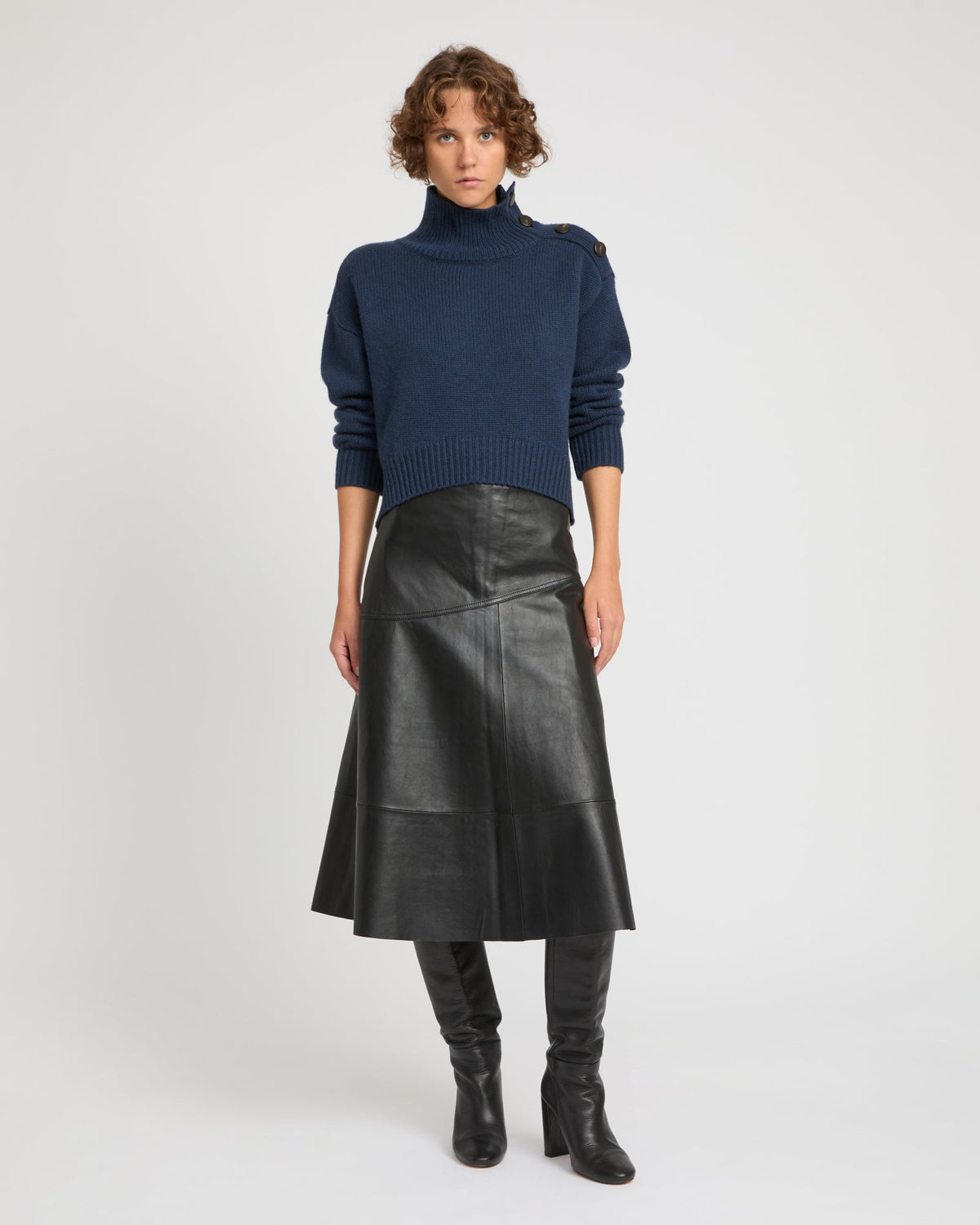 Flared lamb leather skirt