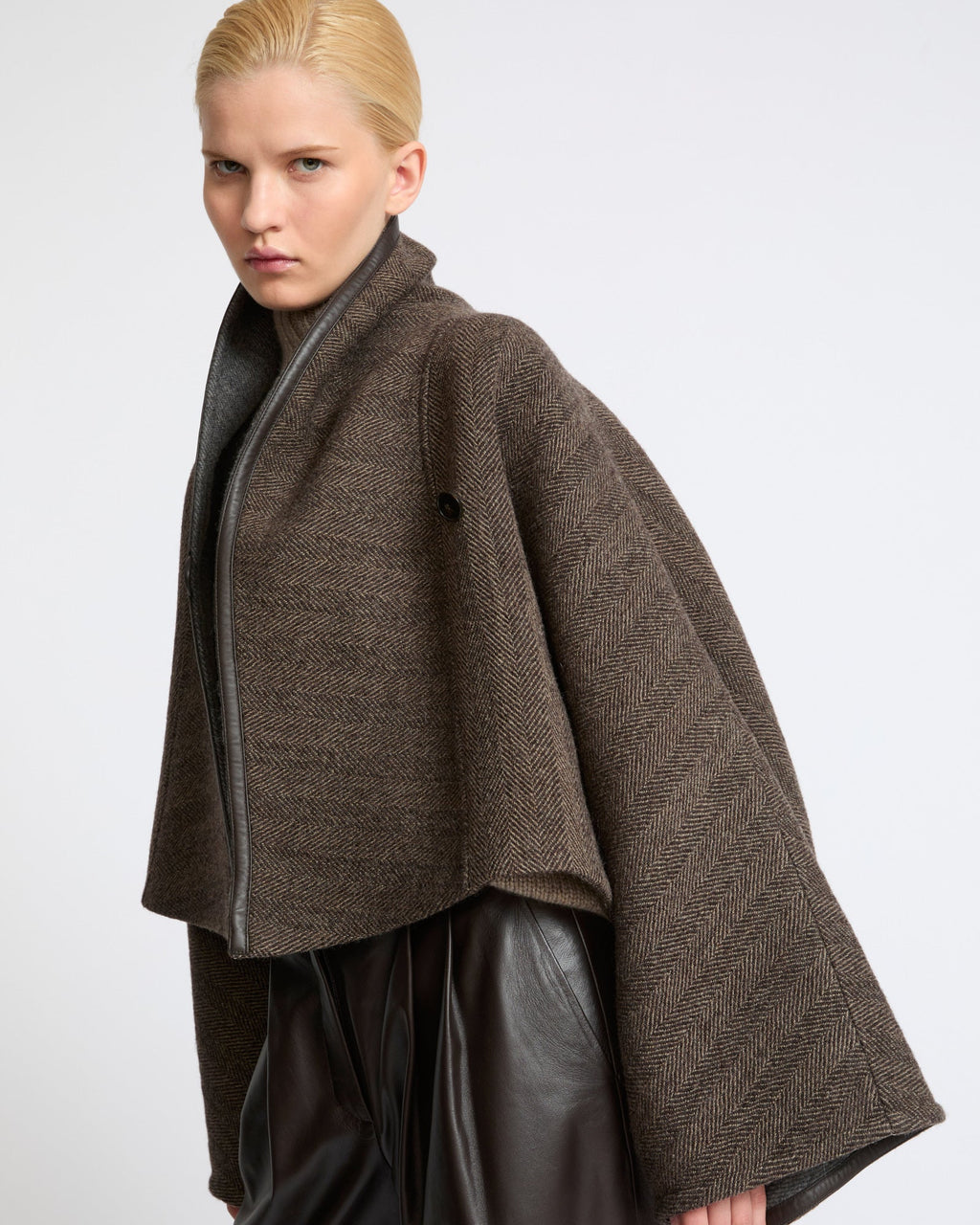 Herringbone double-sided wool cape jacket