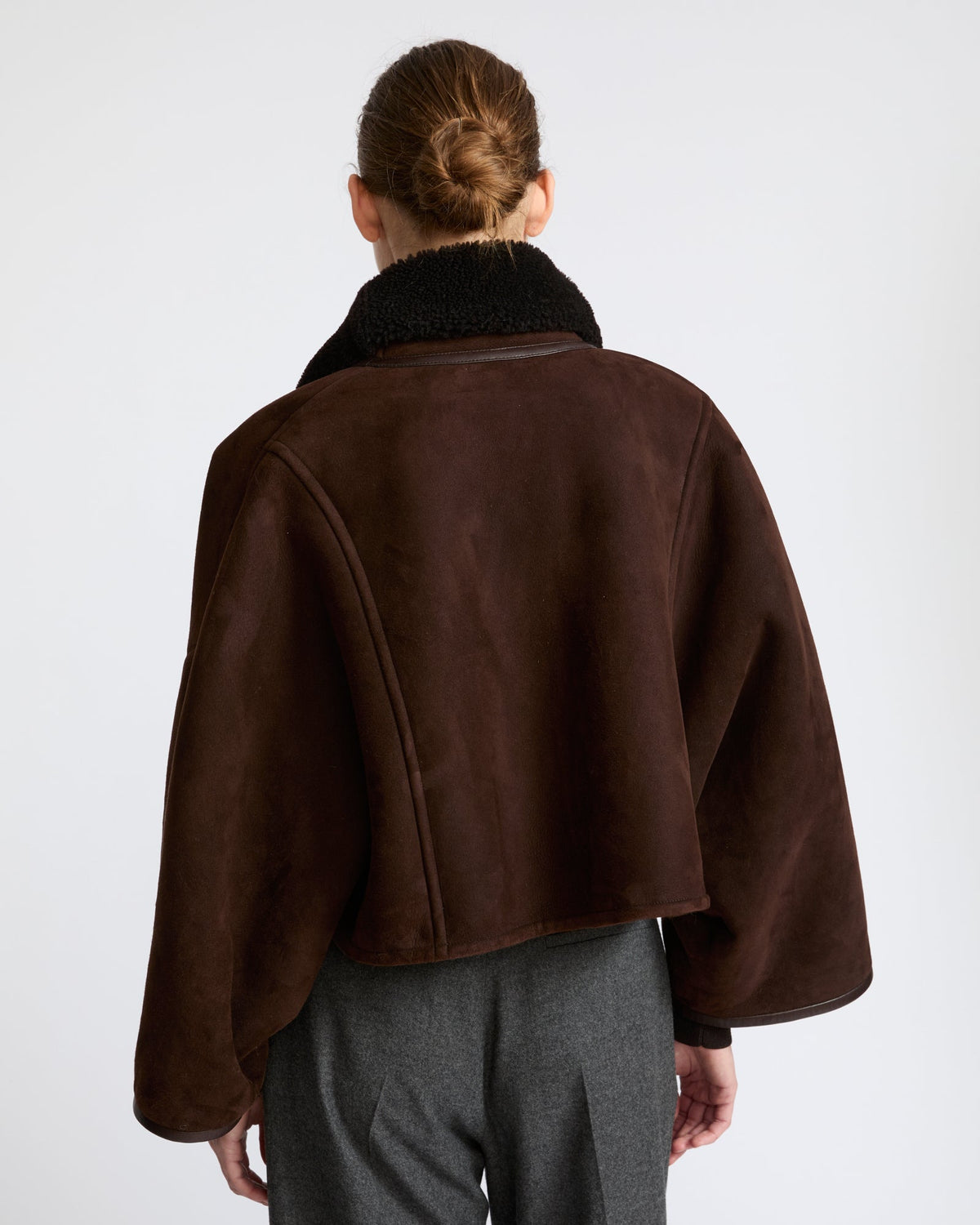 Short lambskin shearling cape