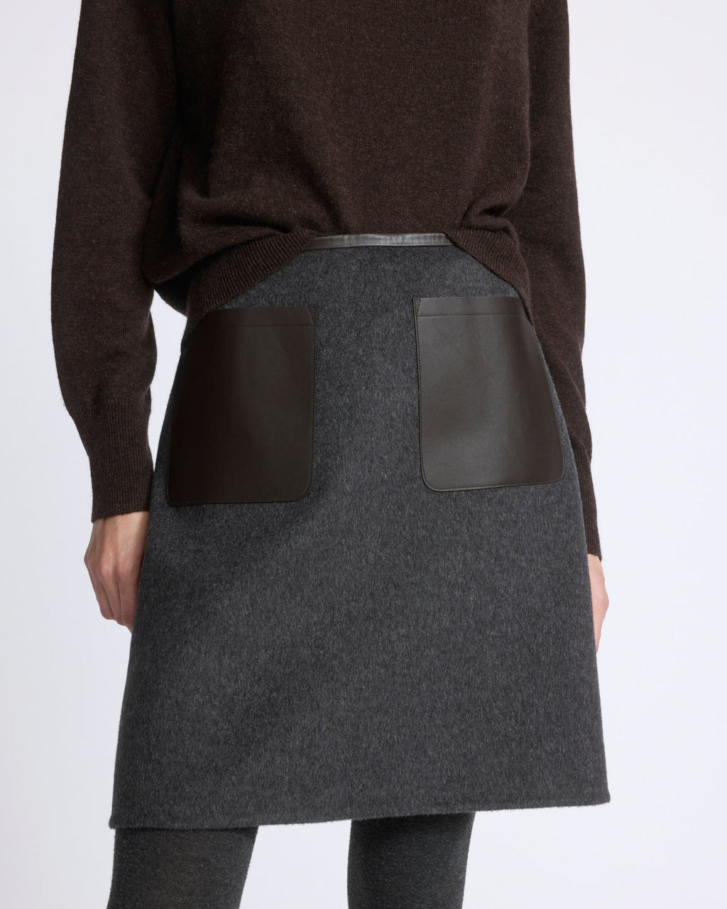 Double-sided wool and cashmere skirt