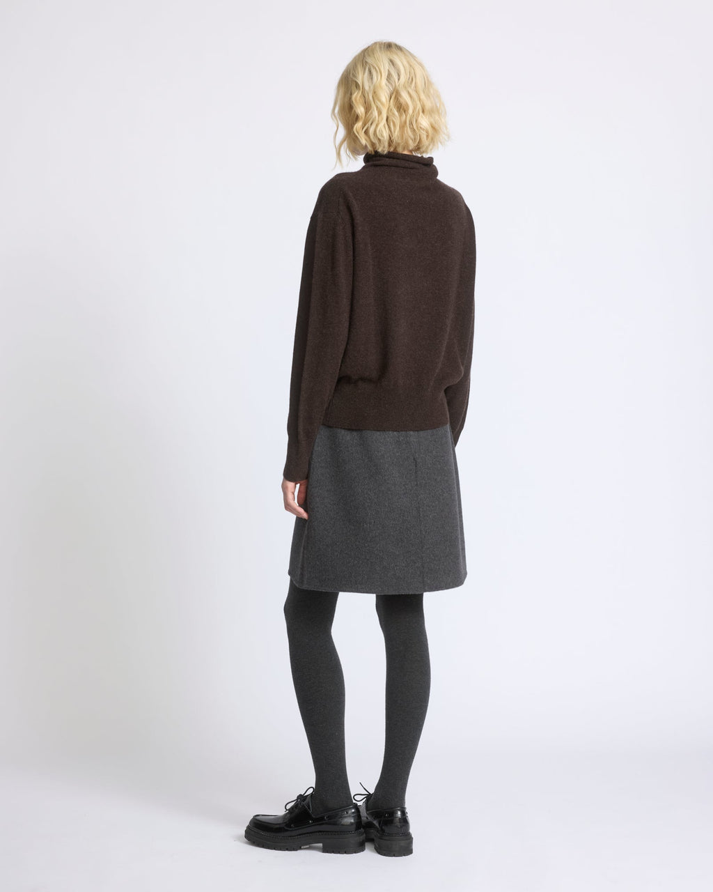Double-sided wool and cashmere skirt