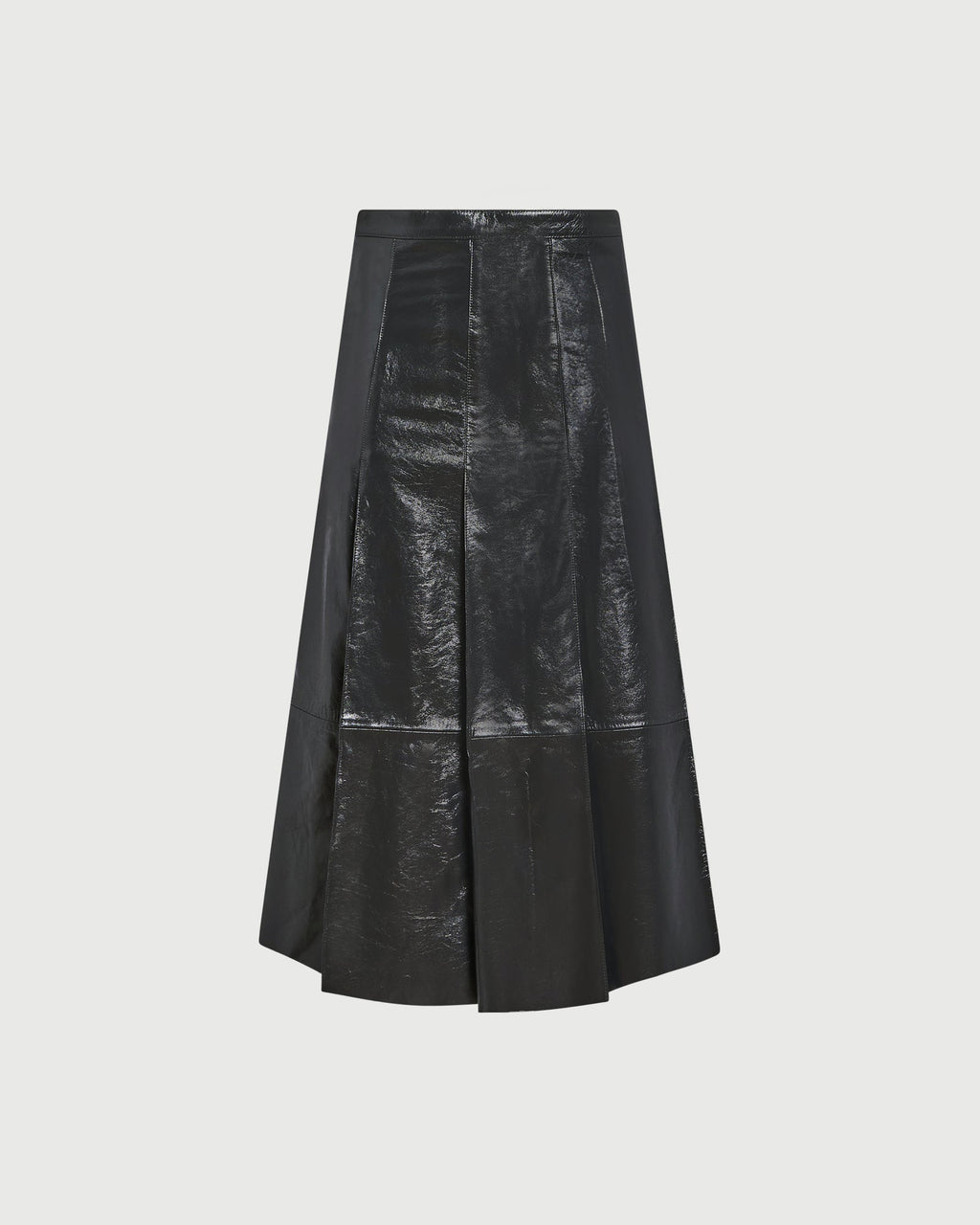 Pleated patent lambskin leather skirt