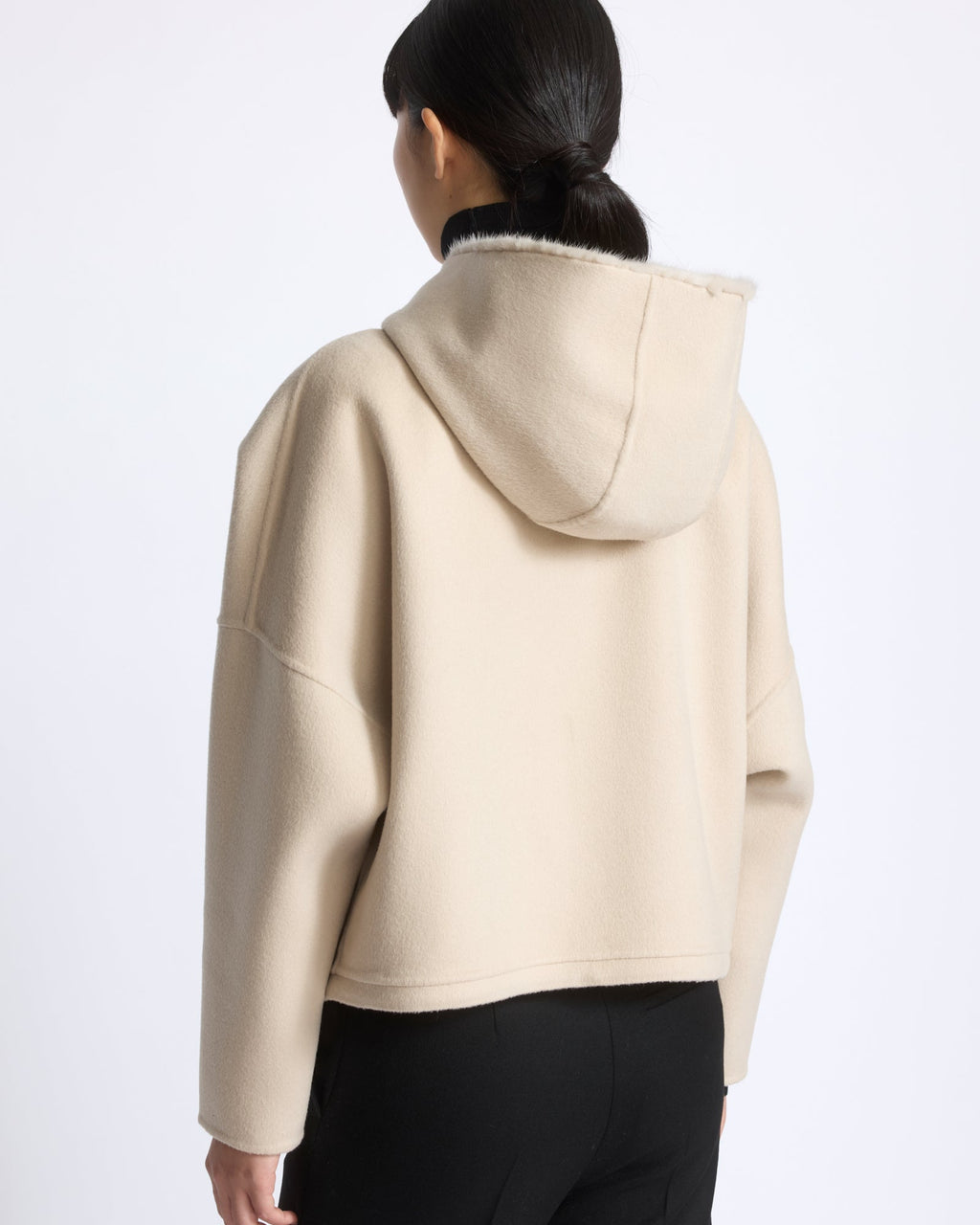 Double-sided cashmere wool hooded jacket with mink fur