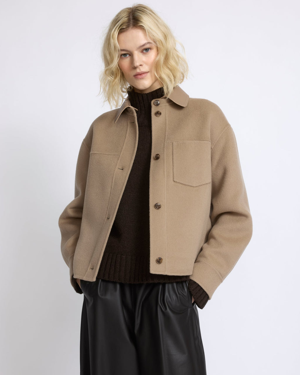 Short double-sided cashmere wool shirt