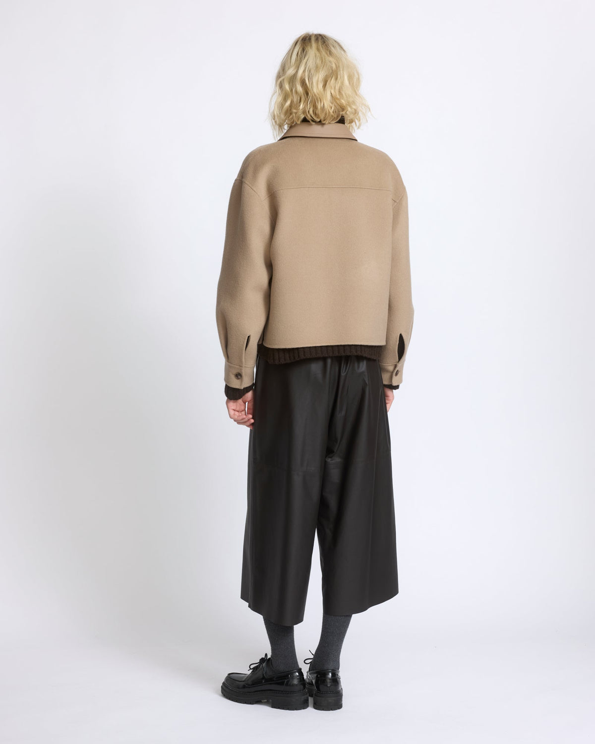 Short double-sided cashmere wool shirt