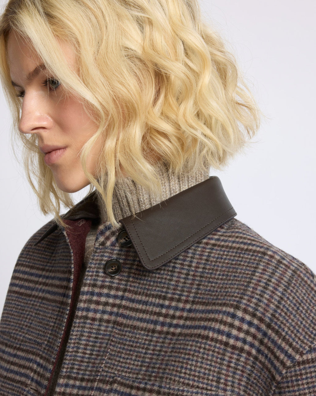 Short double-sided cashmere wool shirt