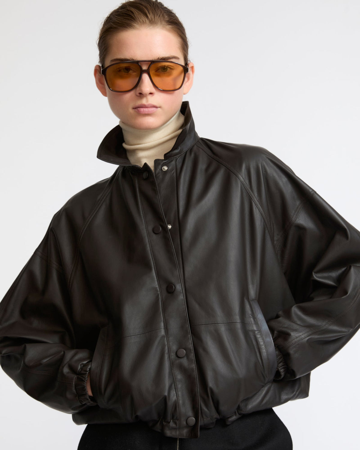 Short fine lambskin leather jacket