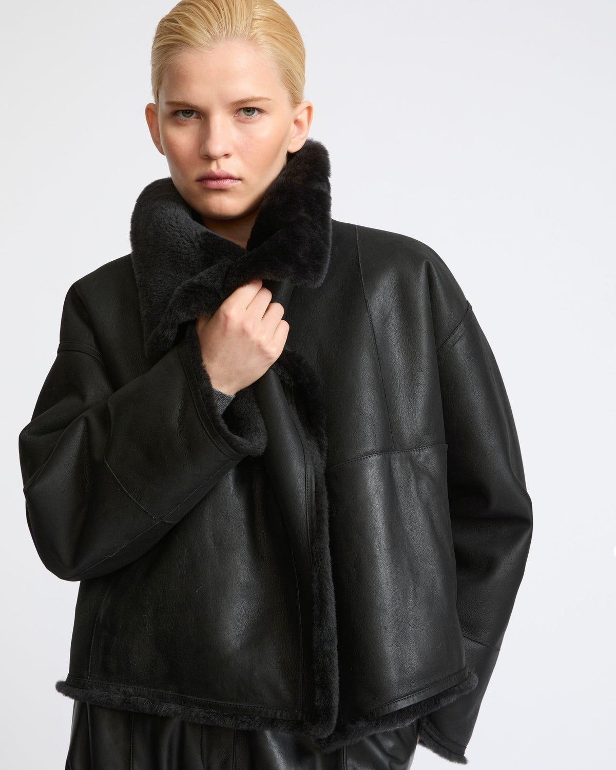 Reversible short Lacon lambskin shearling jacket