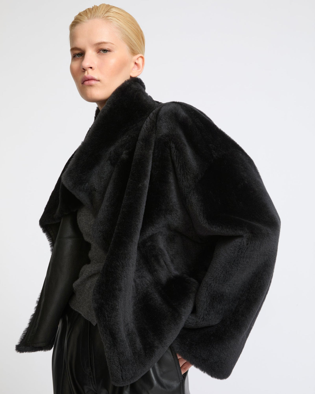 Reversible short Lacon lambskin shearling jacket