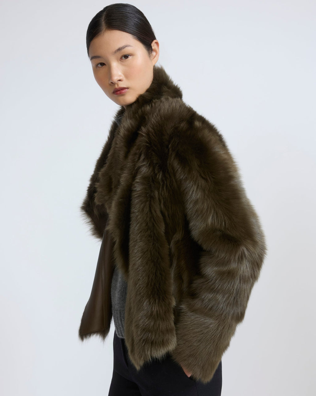 Short Reversible Jacket in Toscana Lambskin