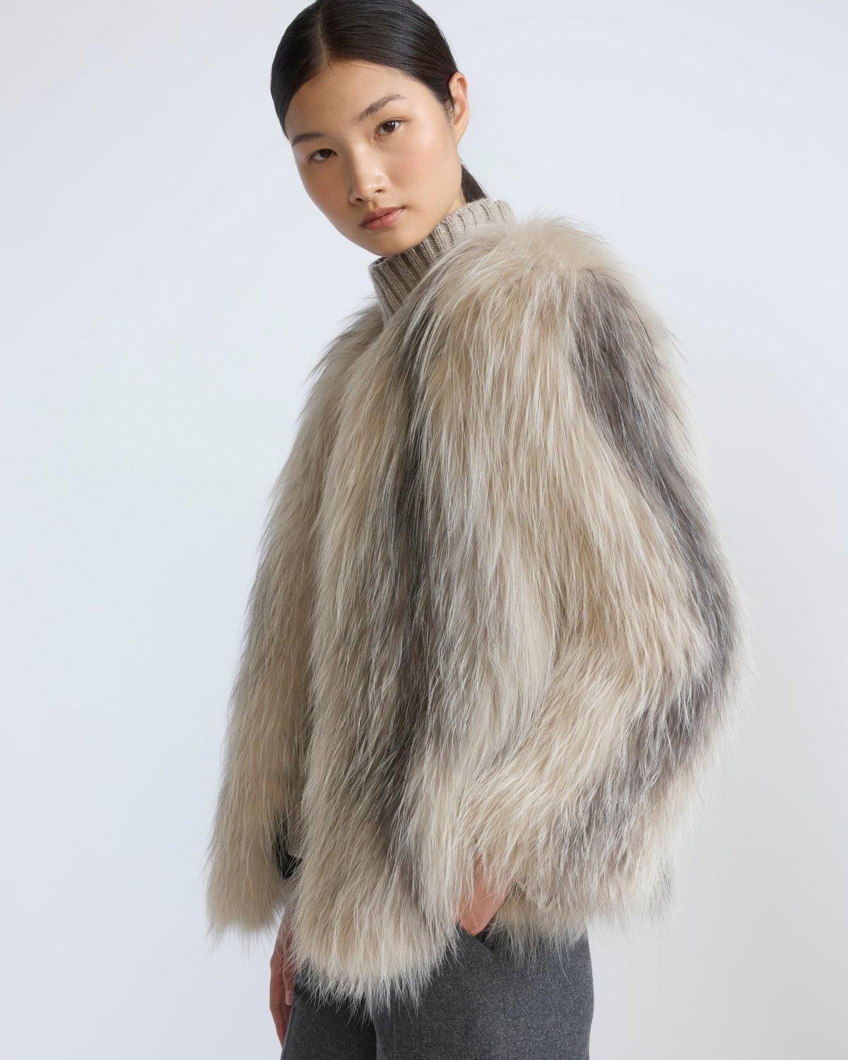 Knitted short fox fur jacket