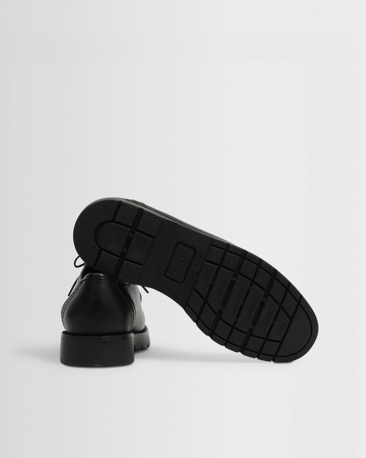 Kleman - Black Grained Leather Padror Shoes