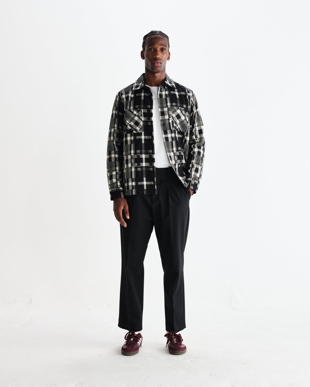 Aubyn - Black Wool Blend Twill Pleated Trousers