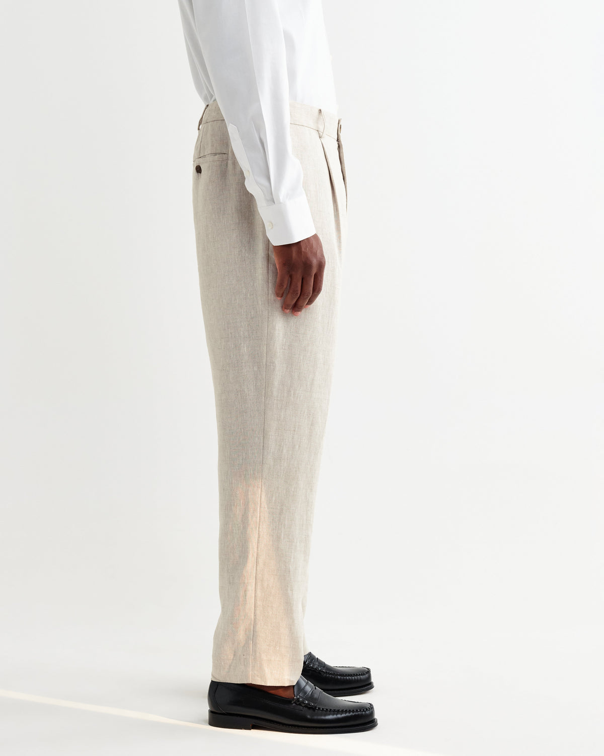 Aubyn - Natural Linen Relaxed Fit Trousers