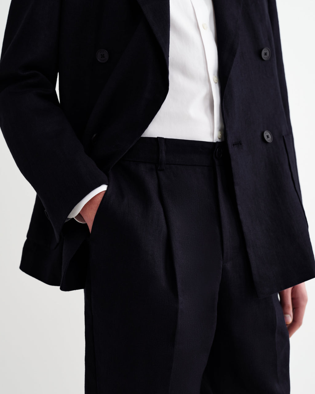 Aubyn - Navy Linen Relaxed Fit Trousers