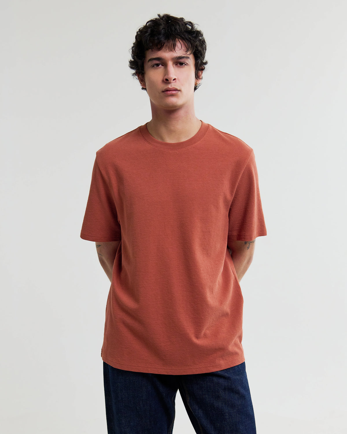 Dean - Rust Textured Organic Cotton T-Shirt