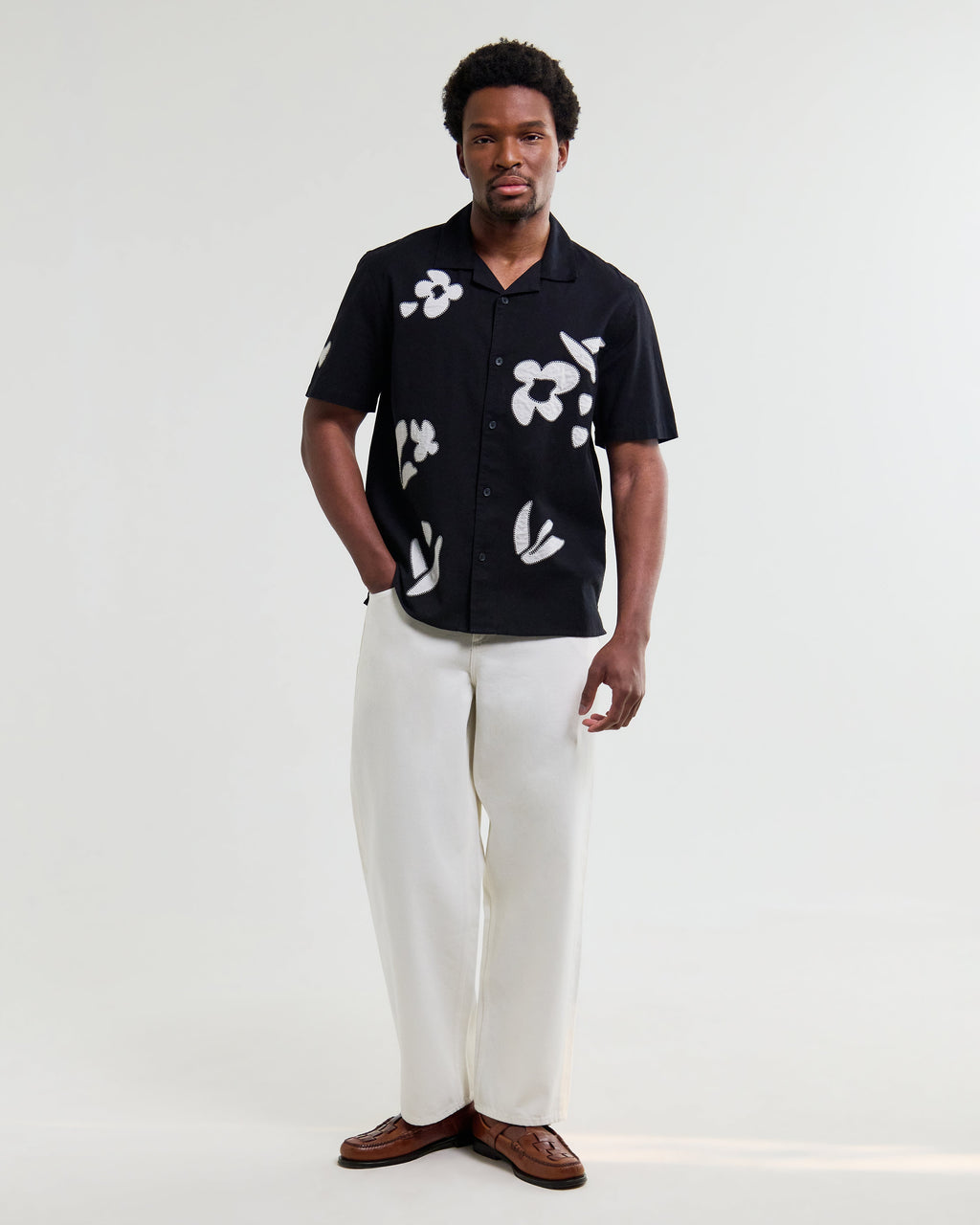 Didcot - Black And Beige Abstract Applique Short-Sleeve Shirt