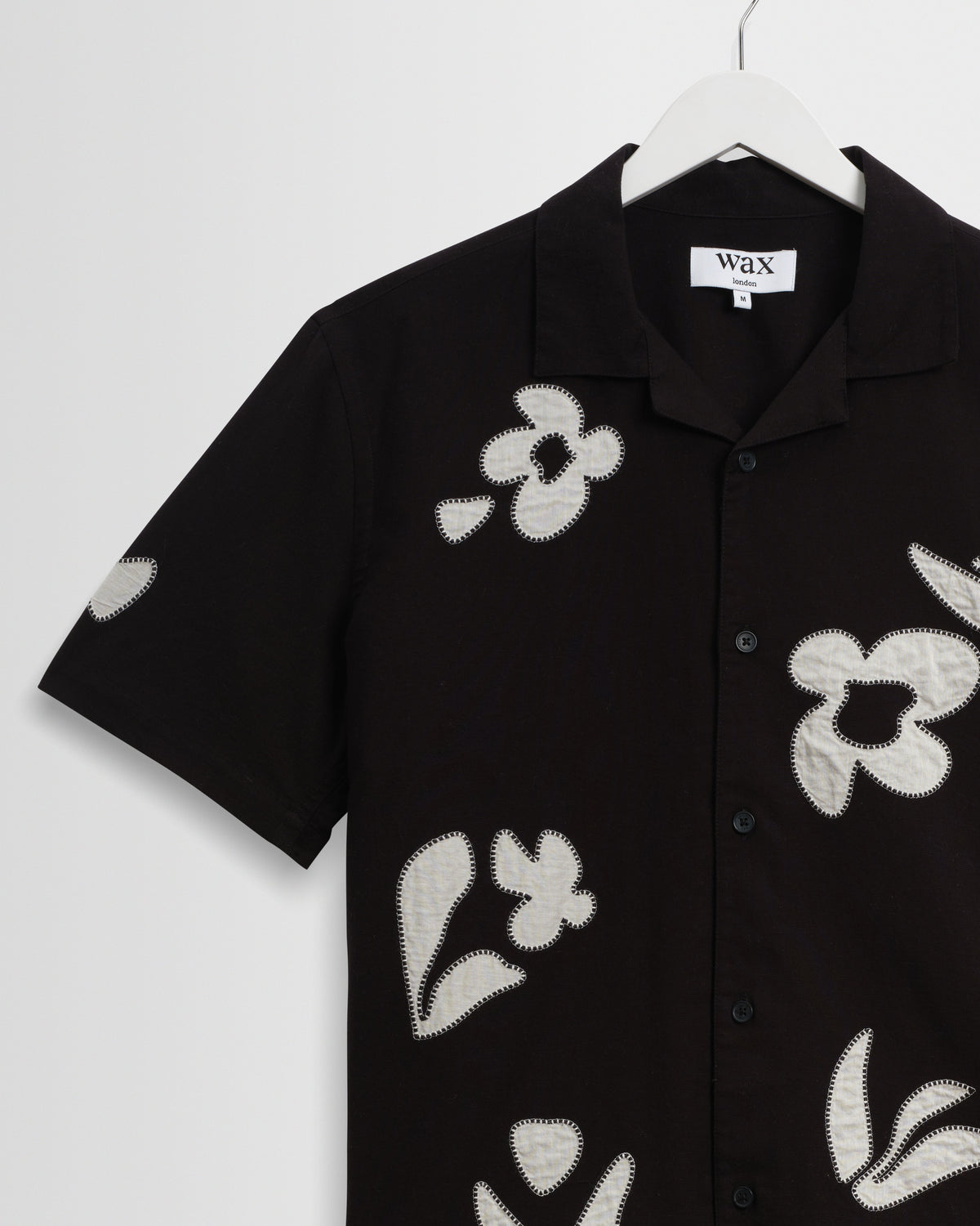 Didcot - Black And Beige Abstract Applique Short-Sleeve Shirt