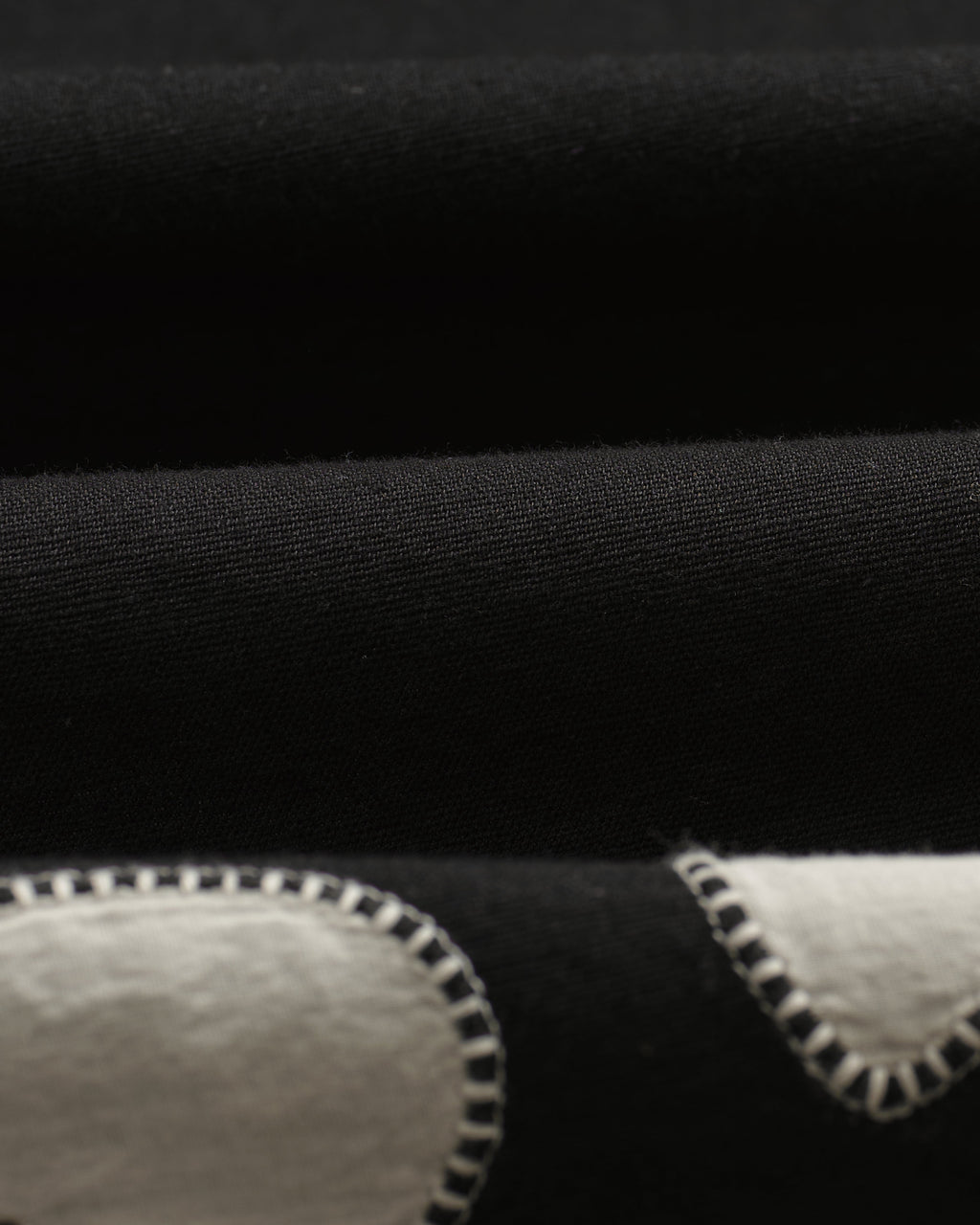 Didcot - Black And Beige Abstract Applique Short-Sleeve Shirt