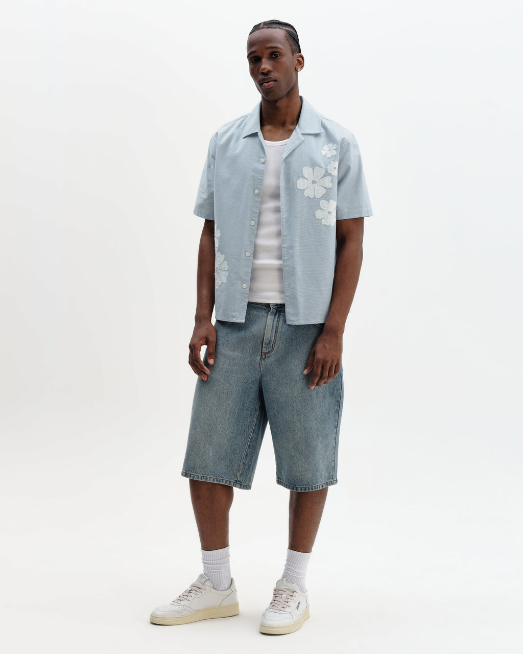 Didcot - Blue And Ecru Floral Applique Short-Sleeve Shirt