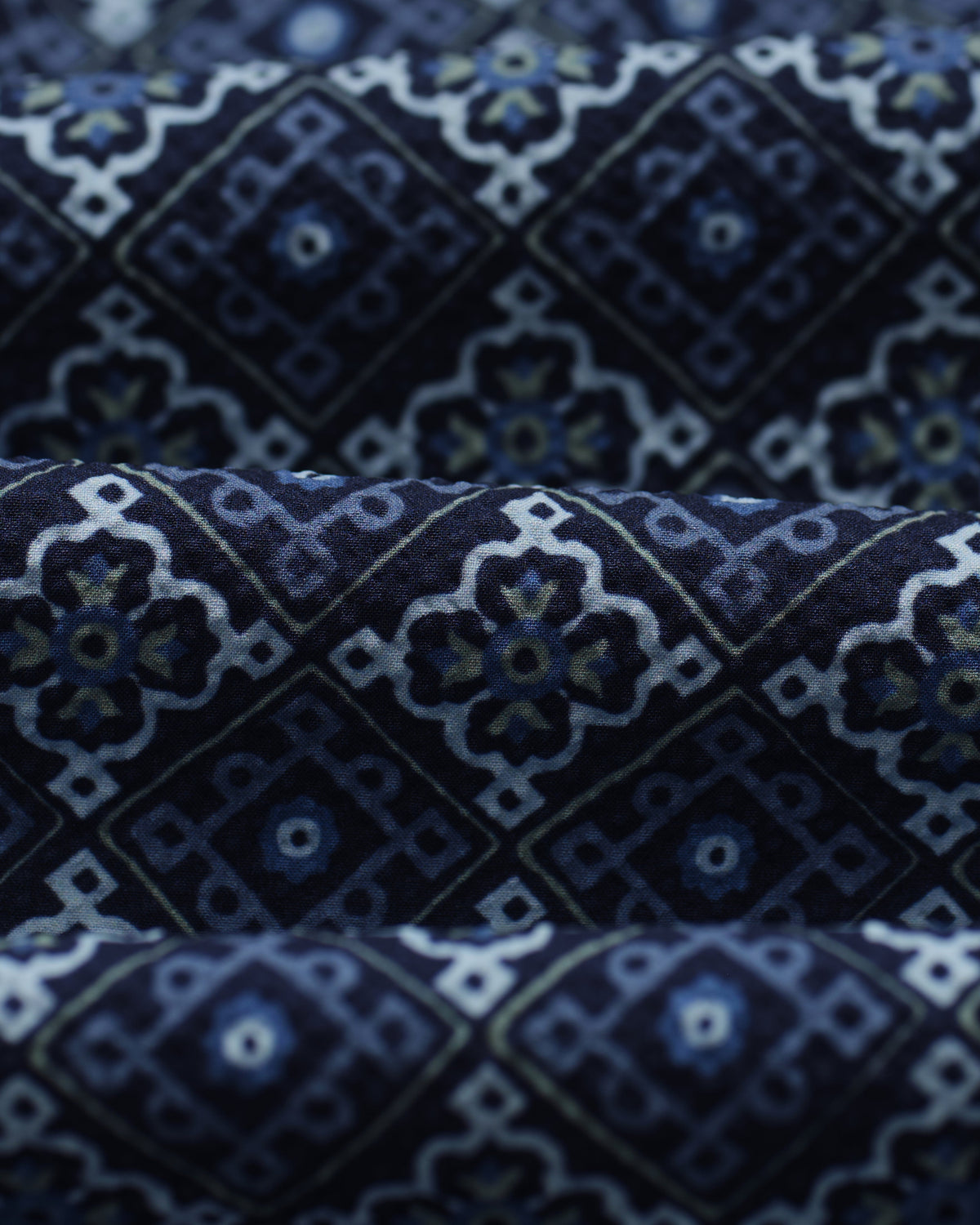 Didcot - Blue Tile Print Short-Sleeve Shirt