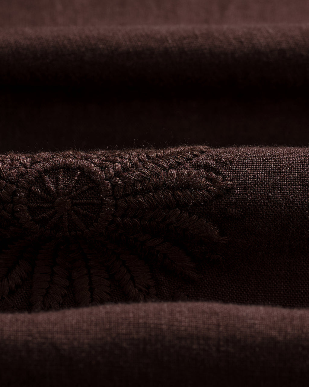 Didcot - Brown Flower Embroidered Short-Sleeve Shirt