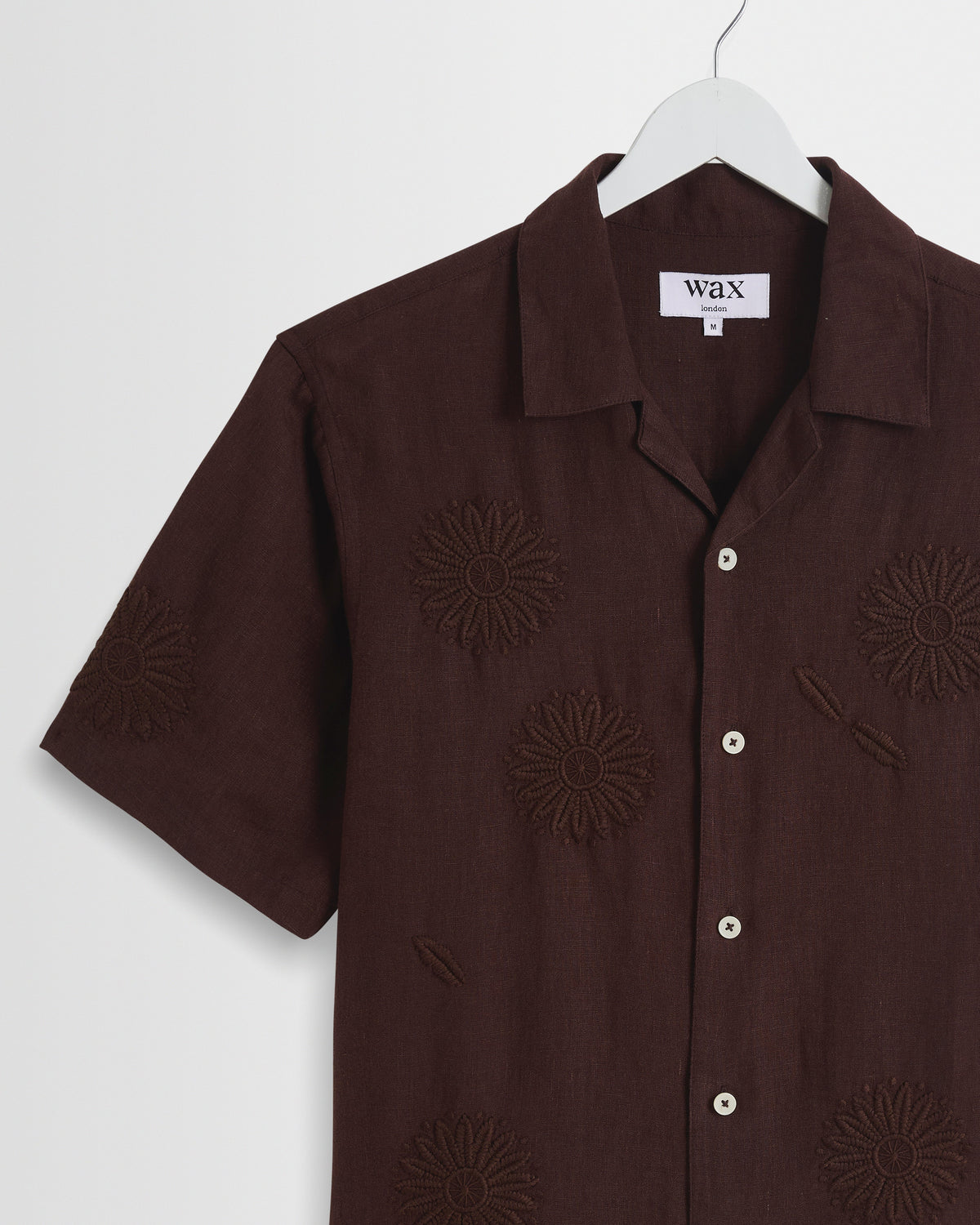 Didcot - Brown Flower Embroidered Short-Sleeve Shirt