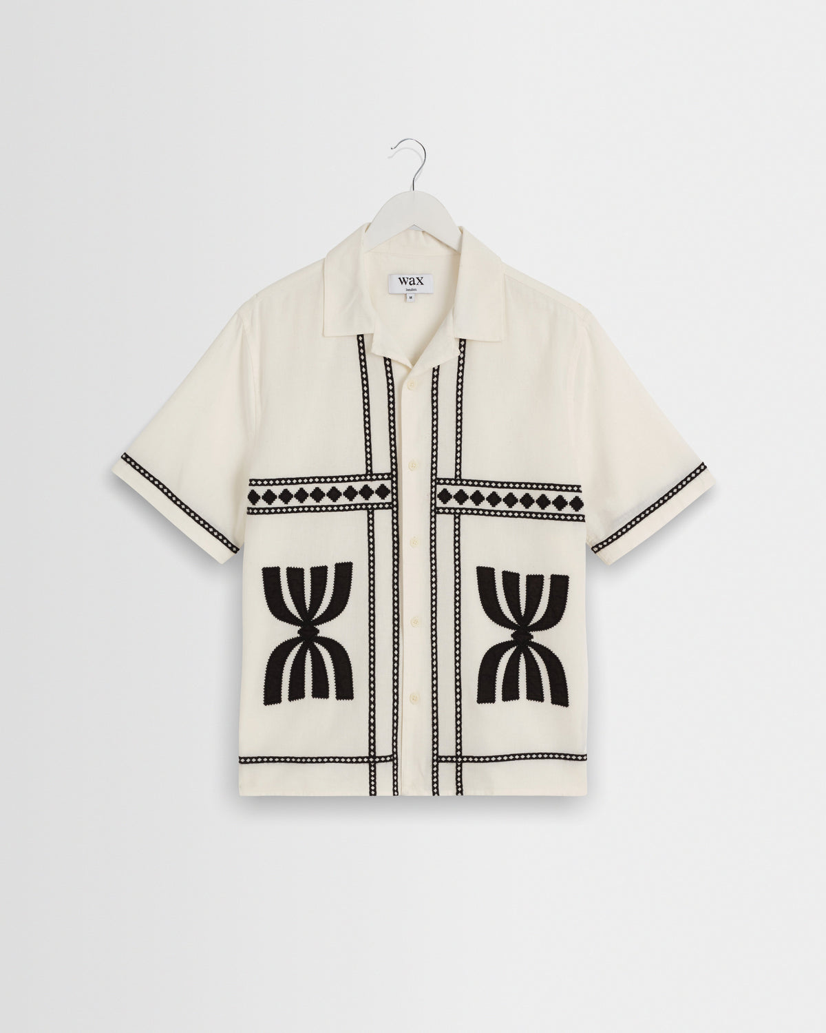 Didcot - Ecru And Black Border Applique Short-Sleeve Shirt