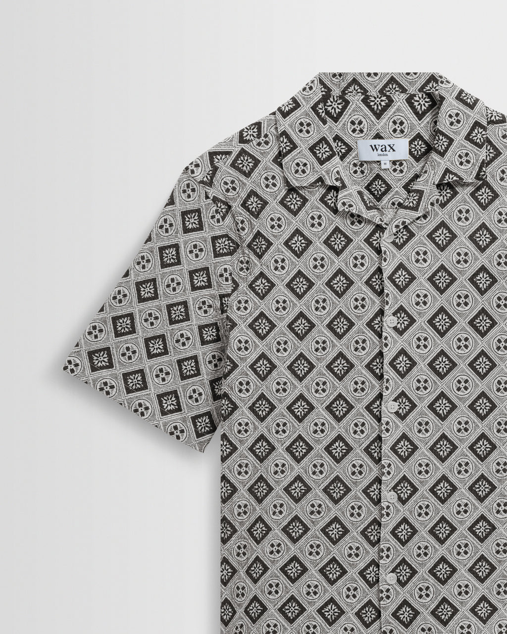 Didcot - Ecru And Black Tile Print Short-Sleeve Shirt