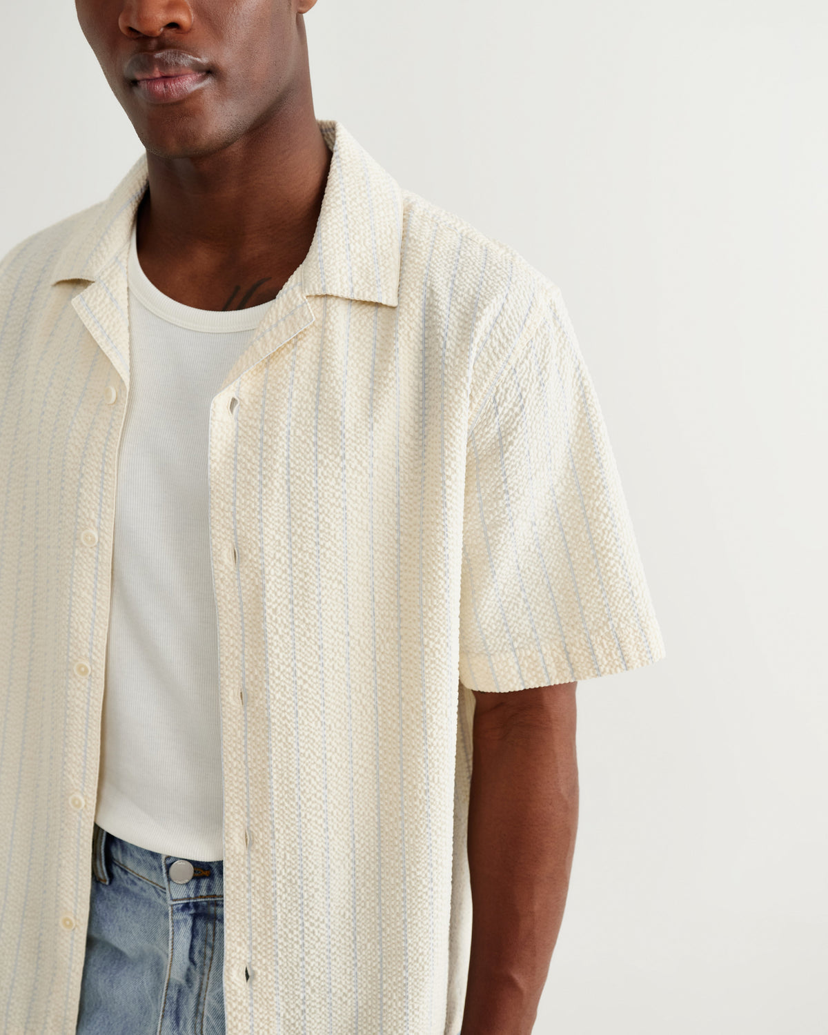 Didcot - Ecru And Blue Seersucker Stripe Short-Sleeve Shirt