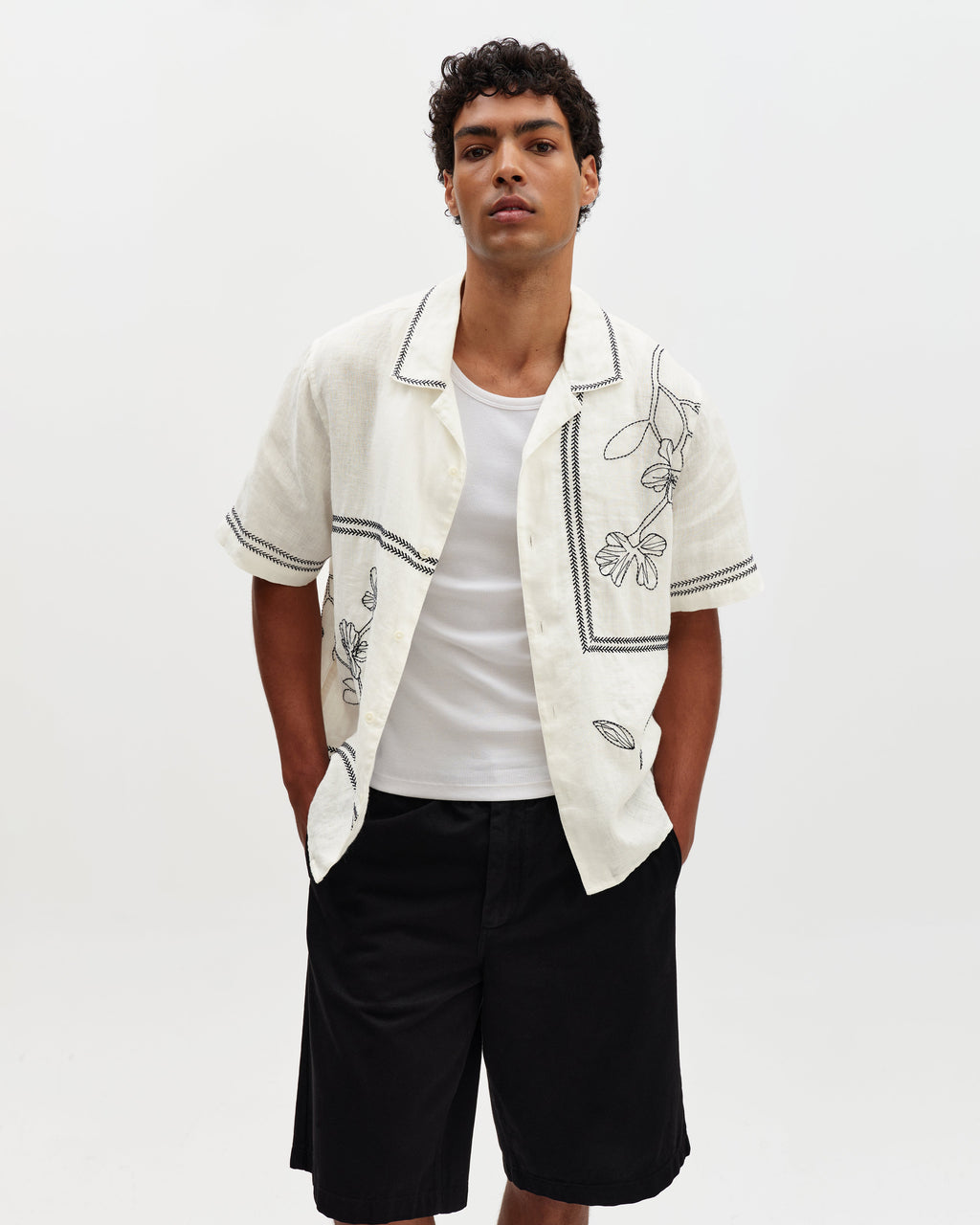 Didcot - Ecru And Navy Grid Flower Short-Sleeve Shirt