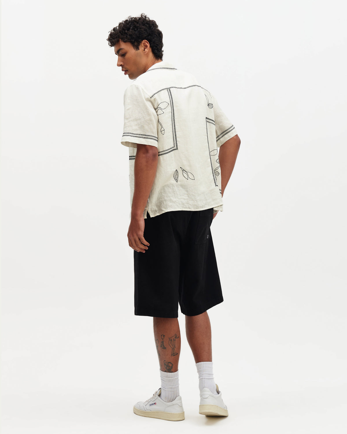 Didcot - Ecru And Navy Grid Flower Short-Sleeve Shirt