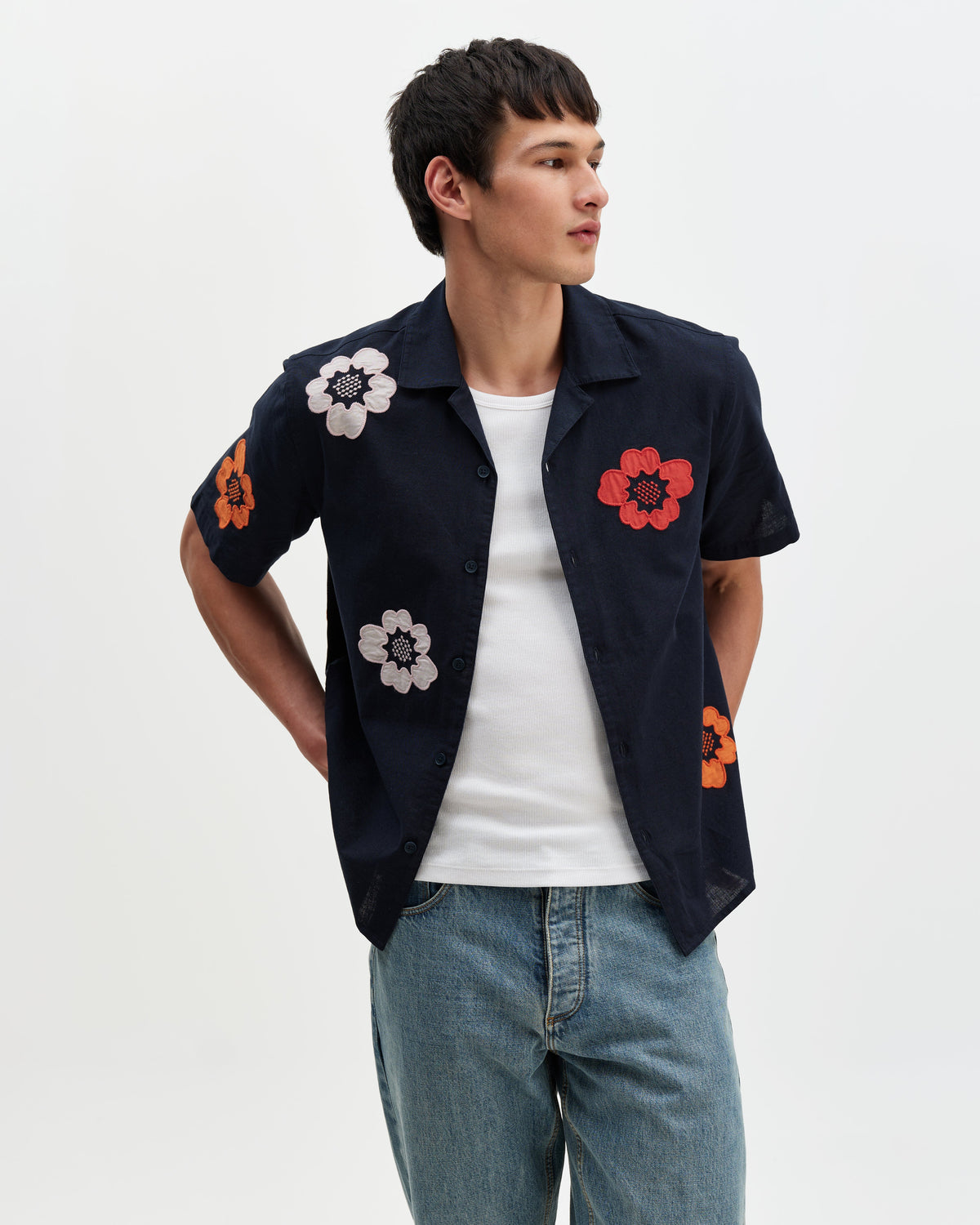 Didcot - Navy Floral Applique Short-Sleeve Shirt