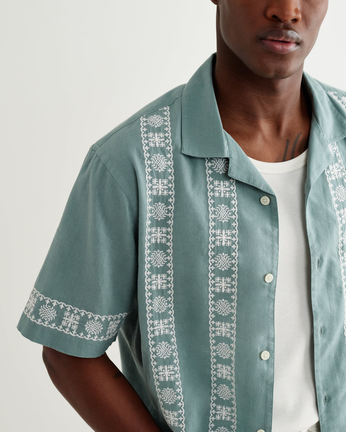 Didcot - Sea Green And Ecru Embroidered Short-Sleeve Shirt