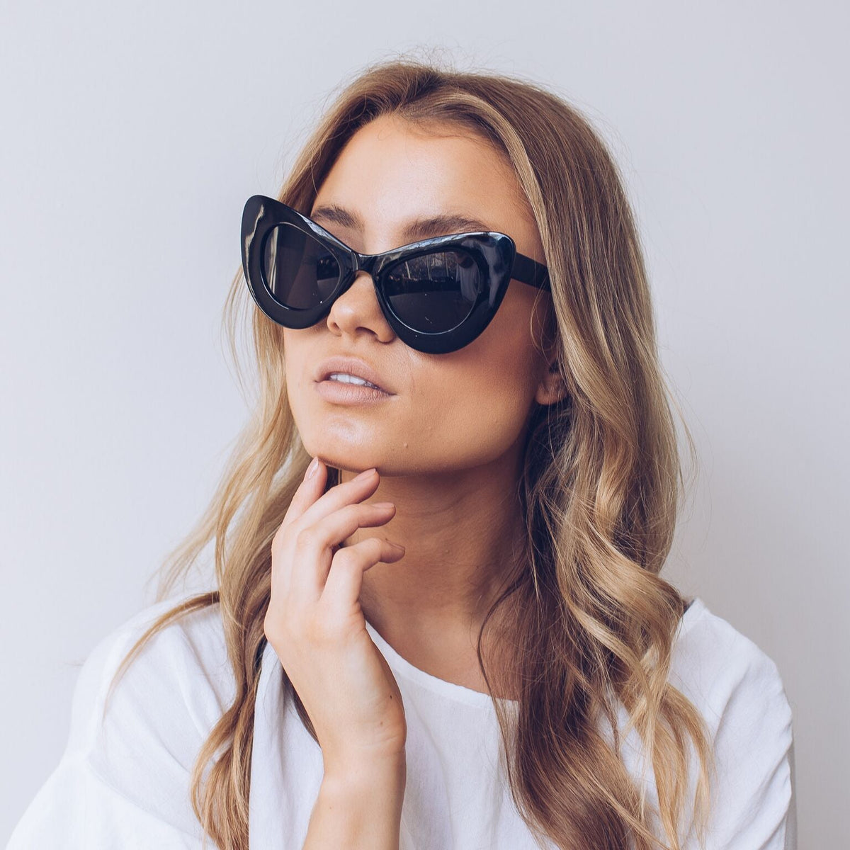 Berlin Black Sunglasses | Women's Classic Black Sunglasses