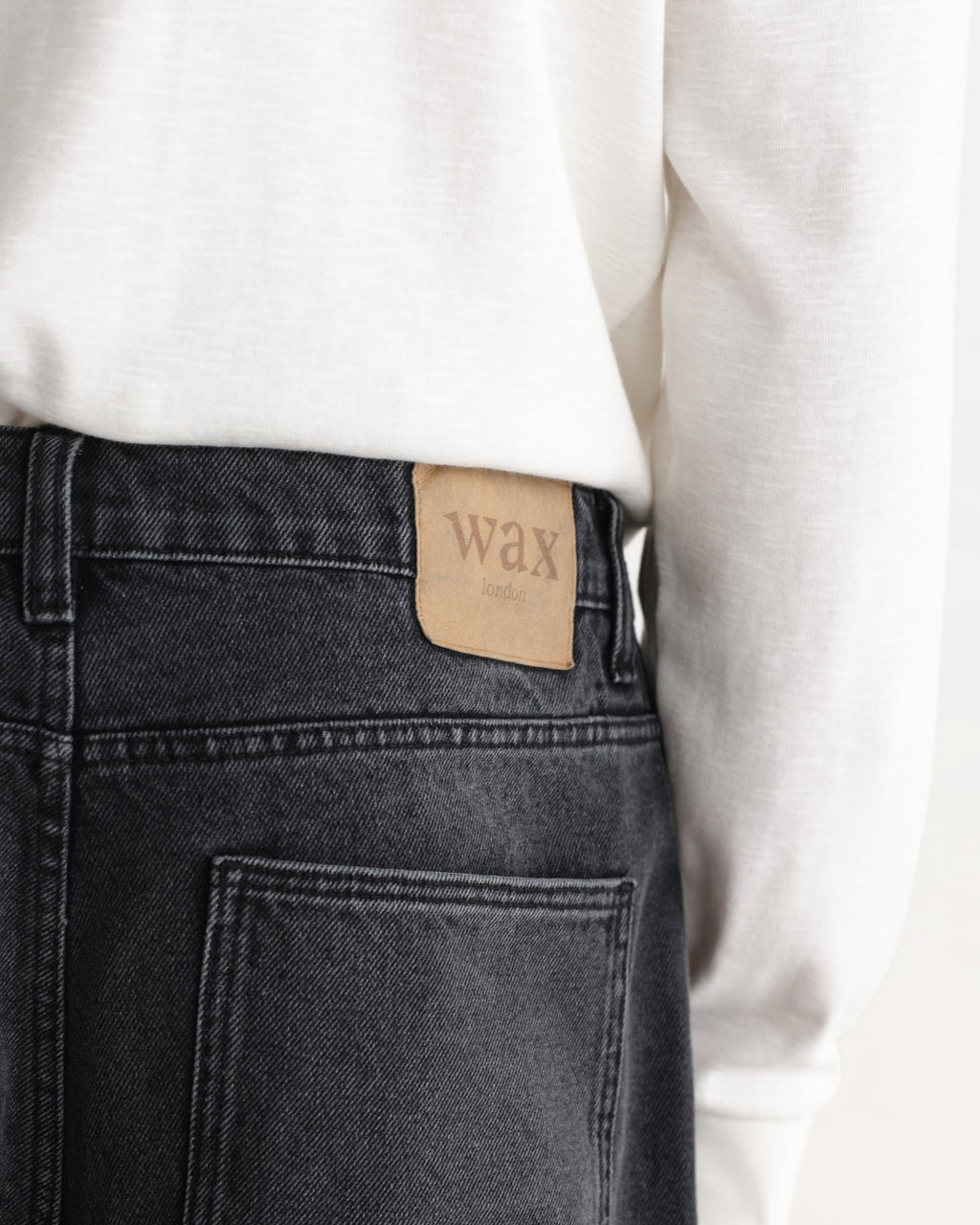 Felix - Washed Vintage Black Loose Fit Denim Jeans